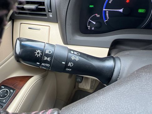 Used 2013 Lexus RX 450h AWD w/ Navigation Pkg image 23