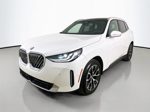 Used 2025 BMW X3 xDrive30i AWD/4WD image 1