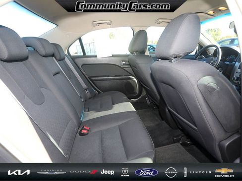 Used 2010 Ford Fusion SE image 21