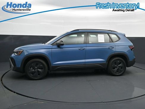 Used 2025 Volkswagen Taos S FWD image 6
