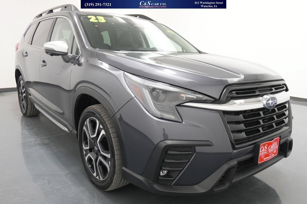 Used 2023 Subaru Ascent Limited w/ Technology Package AWD/4WD image 1