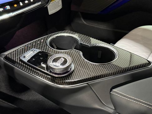 New 2026 Cadillac Optiq V AWD/4WD image 40