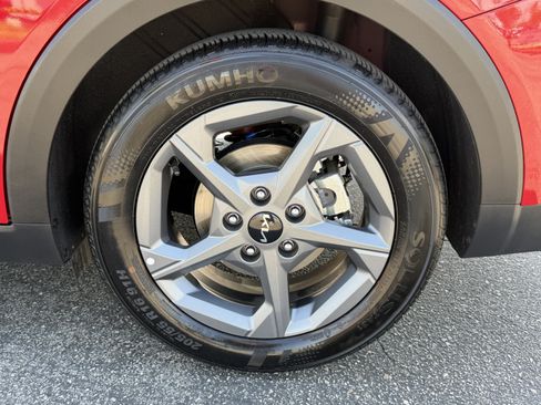 Used 2025 Kia K4 FWD image 11