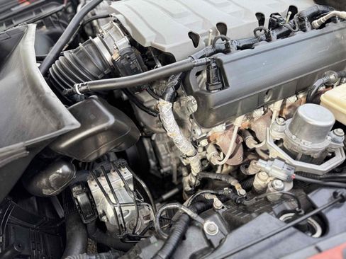 Used 2015 Chevrolet Corvette Stingray Coupe w/ 2LT Preferred Equipment Group image 21