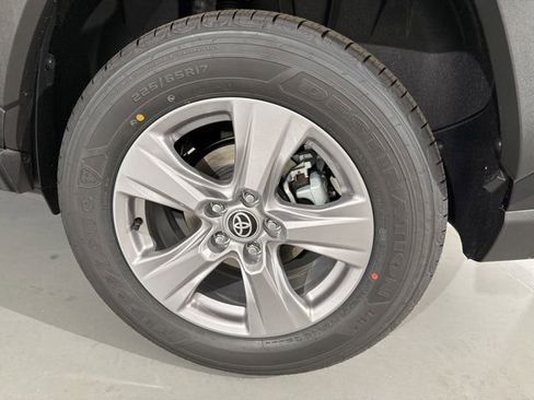 New 2025 Toyota RAV4 XLE image 15