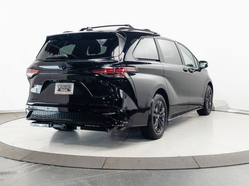 Certified 2025 Toyota Sienna XSE w/ XSE Premium Package AWD/4WD image 13