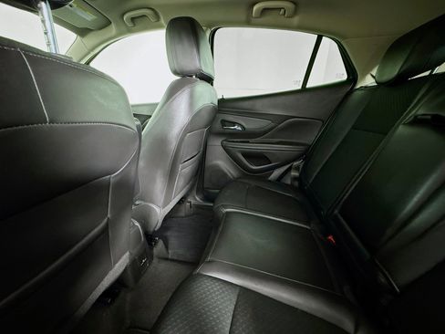 Used 2022 Buick Encore Preferred w/ Safety Package image 24