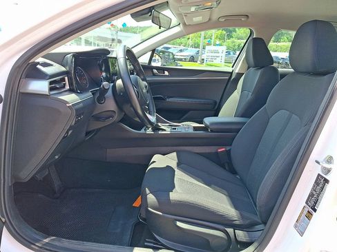 Used 2022 Kia K5 LXS AWD/4WD image 14