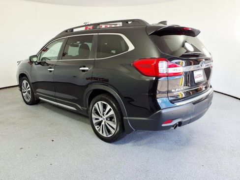 Used 2019 Subaru Ascent Touring w/ Popular Package #3 AWD/4WD image 5