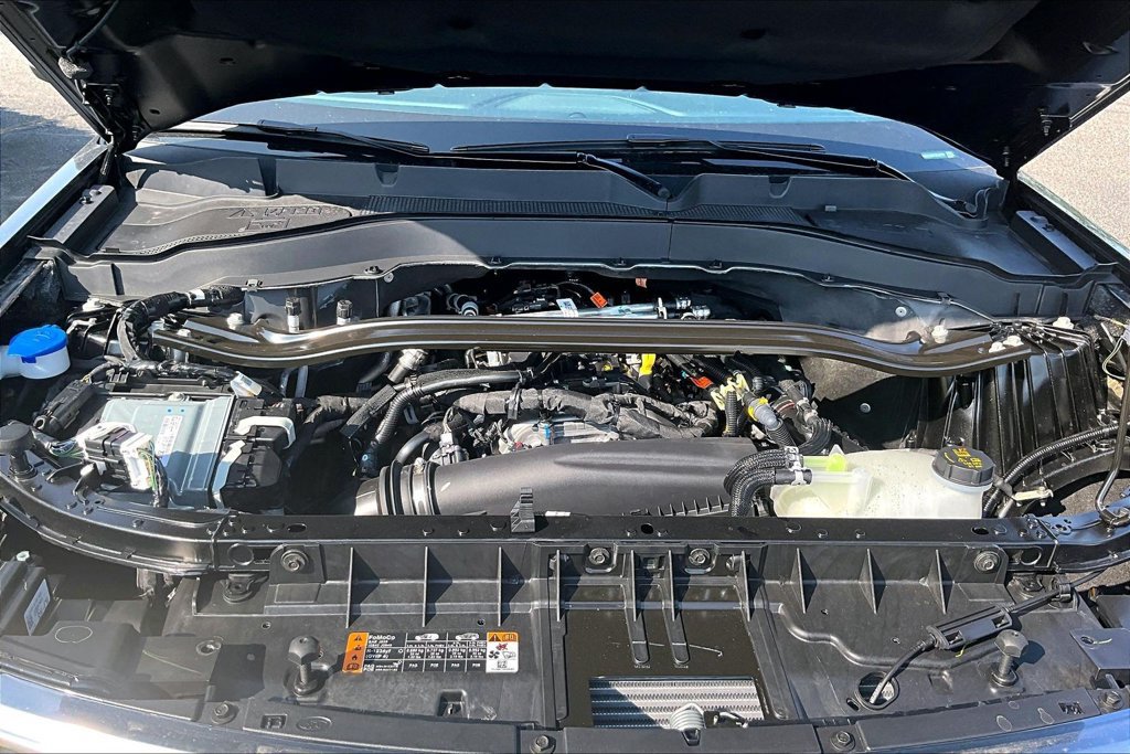 New 2026 Ford Explorer Platinum RWD image 11