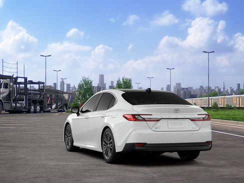 New 2026 Toyota Camry XLE AWD/4WD image 9