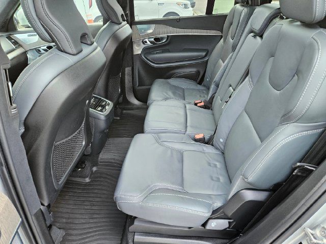 Certified 2024 Volvo XC90 B6 Ultimate w/ Lounge Package AWD/4WD image 14