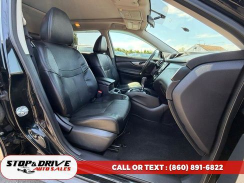 Used 2016 Nissan Rogue SL w/ SL Premium Package AWD/4WD image 16