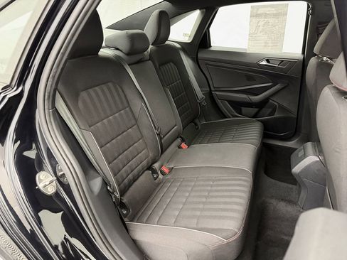 Used 2019 Volkswagen Jetta GLI image 25