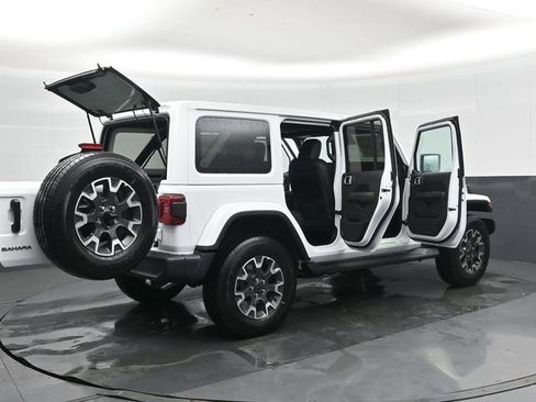New 2026 Jeep Wrangler Sahara AWD/4WD image 45