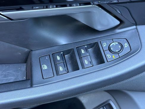 Used 2024 BMW 530i image 13