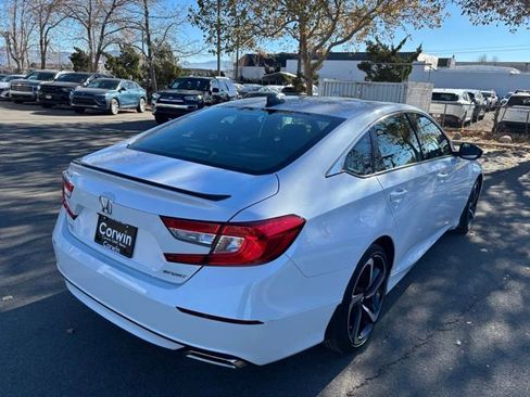 Used 2022 Honda Accord Sport image 7