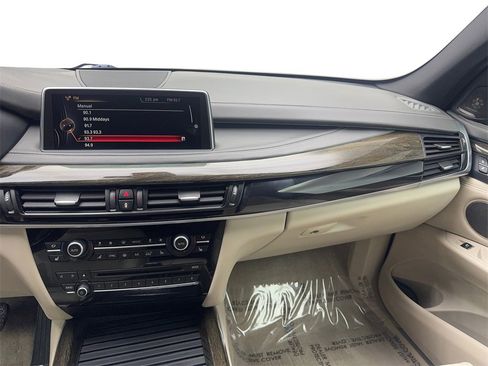 Used 2015 BMW X5 xDrive35i image 54