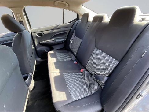 Used 2021 Nissan Versa S FWD image 26