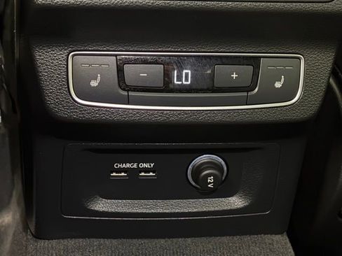 Used 2022 Audi SQ5 Prestige image 17