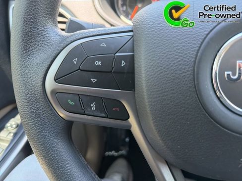 Certified 2019 Jeep Cherokee Latitude w/ Popular Appearance Group FWD image 50