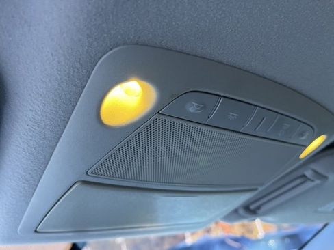 Used 2017 Nissan Sentra S image 27