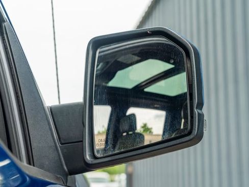 Used 2018 Ford F150 Lariat w/ Equipment Group 502A Luxury AWD/4WD image 13