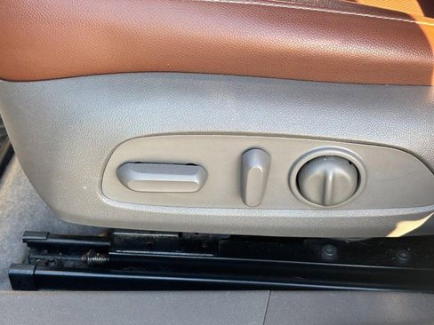 Used 2018 Chevrolet Malibu Premier w/ Premier Sun and Wheel Package image 15