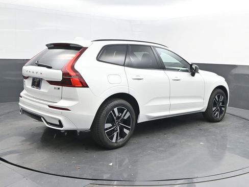 New 2026 Volvo XC60 B5 Core w/ Climate Package AWD/4WD image 7