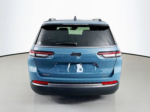 New 2026 Jeep Grand Cherokee L Limited RWD image 6