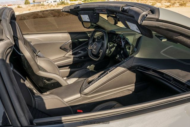 Used 2025 Chevrolet Corvette Stingray Premium Cpe w/ Z51 Performance Package RWD image 49