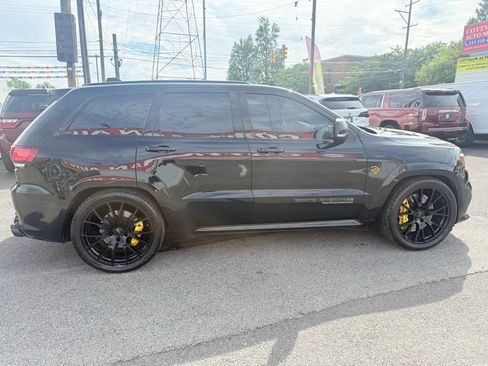 Used 2018 Jeep Grand Cherokee Trackhawk AWD/4WD image 4