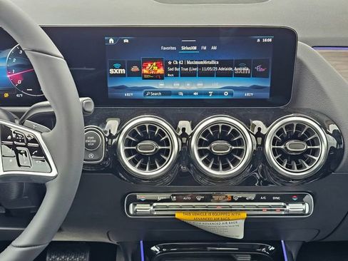 New 2026 Mercedes-Benz GLA 250 4MATIC image 35