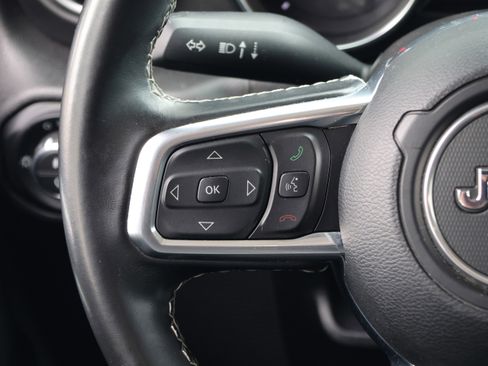 Used 2021 Jeep Gladiator Overland w/ Popular Equipment Package AWD/4WD image 15