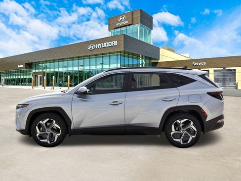 Used 2022 Hyundai Tucson SEL w/ Convenience + Premium Package image 9