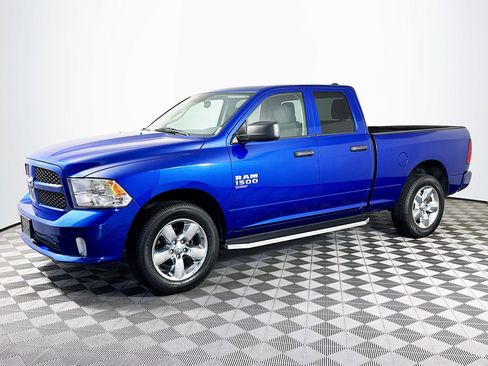 Used 2019 RAM 1500 Express w/ Express Value Package AWD/4WD image 4