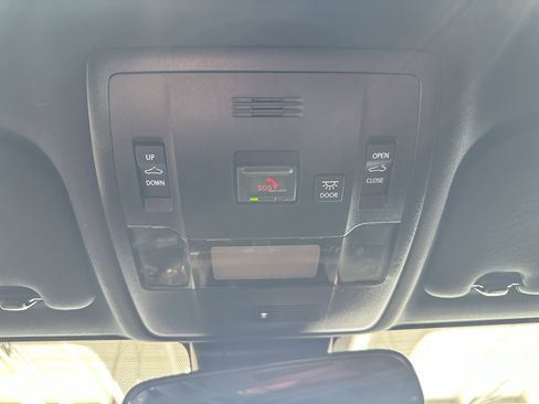 Used 2025 Lexus IS 350 F Sport image 37