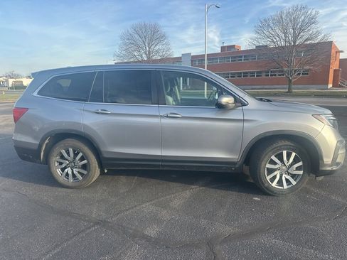 Used 2019 Honda Pilot EX image 7