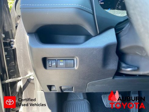 Certified 2025 Toyota RAV4 LE AWD/4WD image 34