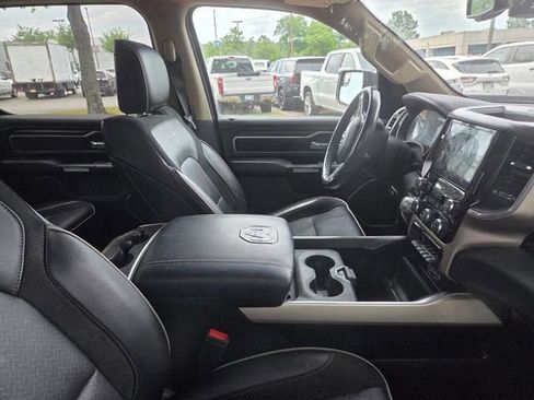 Used 2020 RAM 1500 Laramie AWD/4WD image 8