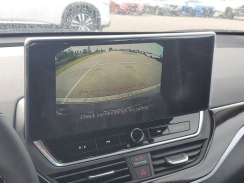 New 2025 Nissan Altima 2.5 SR w/ SR Premium Package image 16