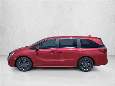New 2026 Honda Odyssey Touring image 4