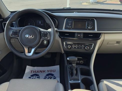 Used 2016 Kia Optima LX w/ LX Convenience Package image 15