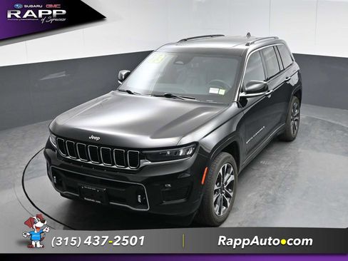 Used 2023 Jeep Grand Cherokee Overland w/ Luxury Tech Group IV AWD/4WD image 63