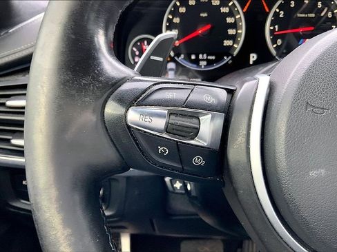 Used 2018 BMW X6 M image 24
