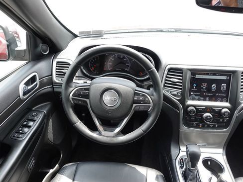 Used 2018 Jeep Grand Cherokee Limited AWD/4WD image 42