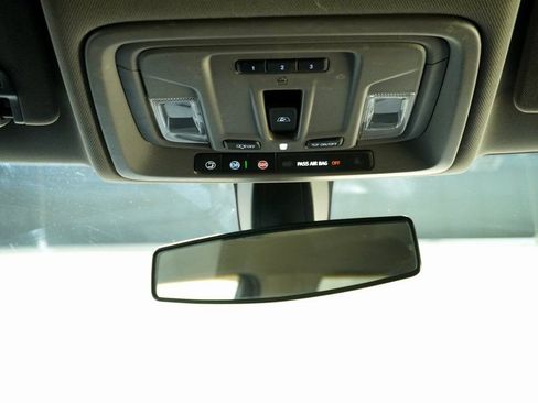 Used 2020 Chevrolet Silverado 1500 LT w/ All-Star Edition image 21