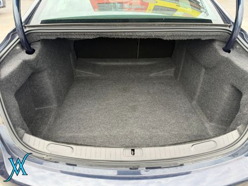 Used 2019 Chevrolet Impala Premier FWD image 35