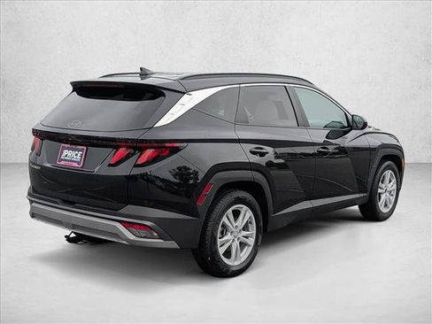 Used 2025 Hyundai Tucson SEL FWD image 5
