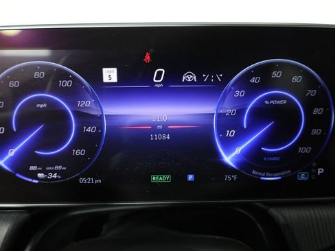 Certified 2025 Mercedes-Benz EQE 350+ 4MATIC SUV w/ AMG Line Exterior Package image 17